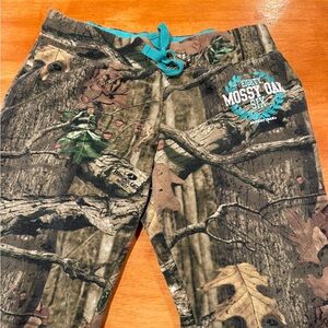 Mossy Oak Camo Joggers with Teal Drawstring